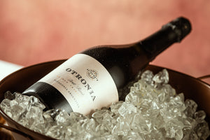 ¿Por qué el espumante se asocia a celebraciones y al brindis? Una curiosidad para estas fiestas