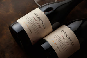 Guía completa para celebrar el Día del Pinot Noir.
